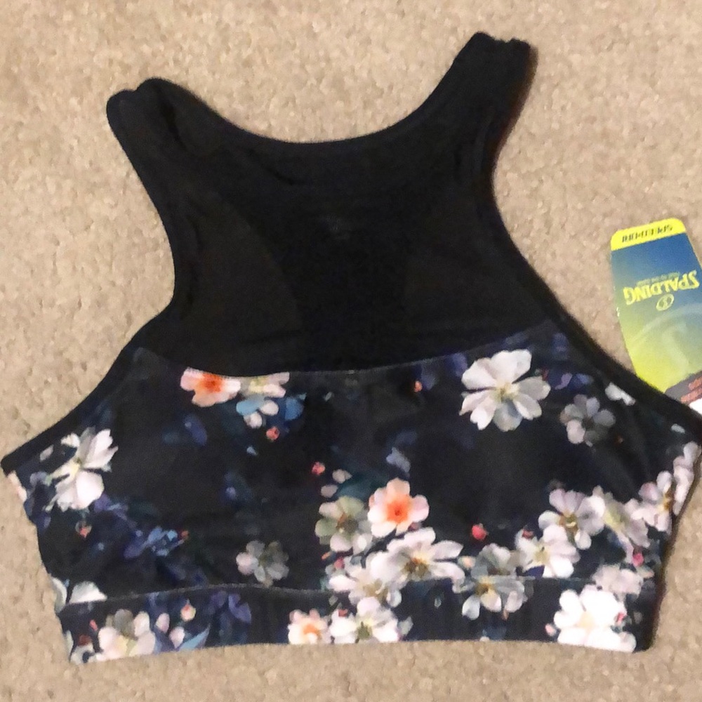 Sports bra